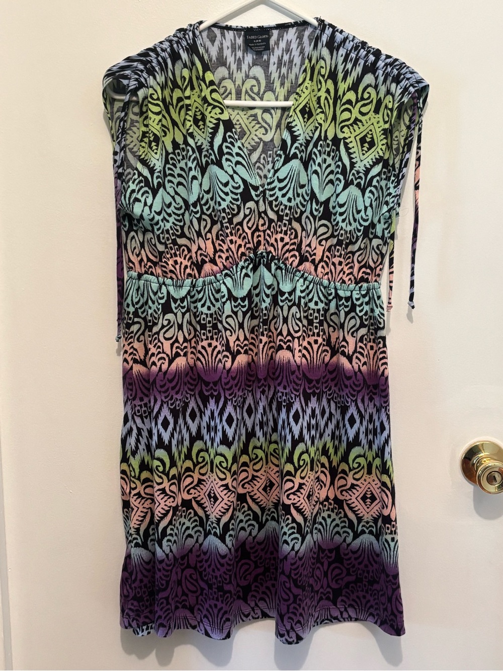 Faded Glory Multicolor Patterned V-Neck Bathing Suit Coverup